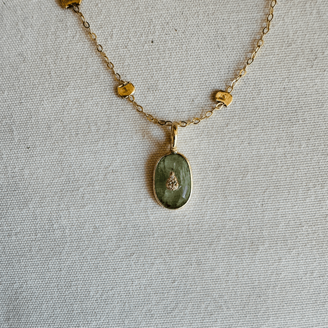 Collier Éclats Kyanite Verte